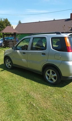 Suzuki Ignis cena 13000 przebieg: 369000, rok produkcji 2005 z Wieliczka małe 79